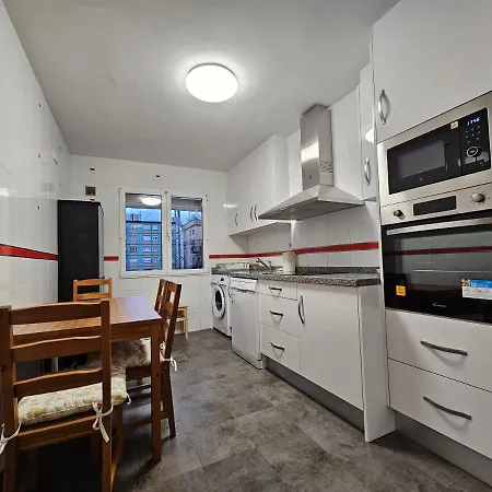 1a110 Apartamento Moderno ヒホン